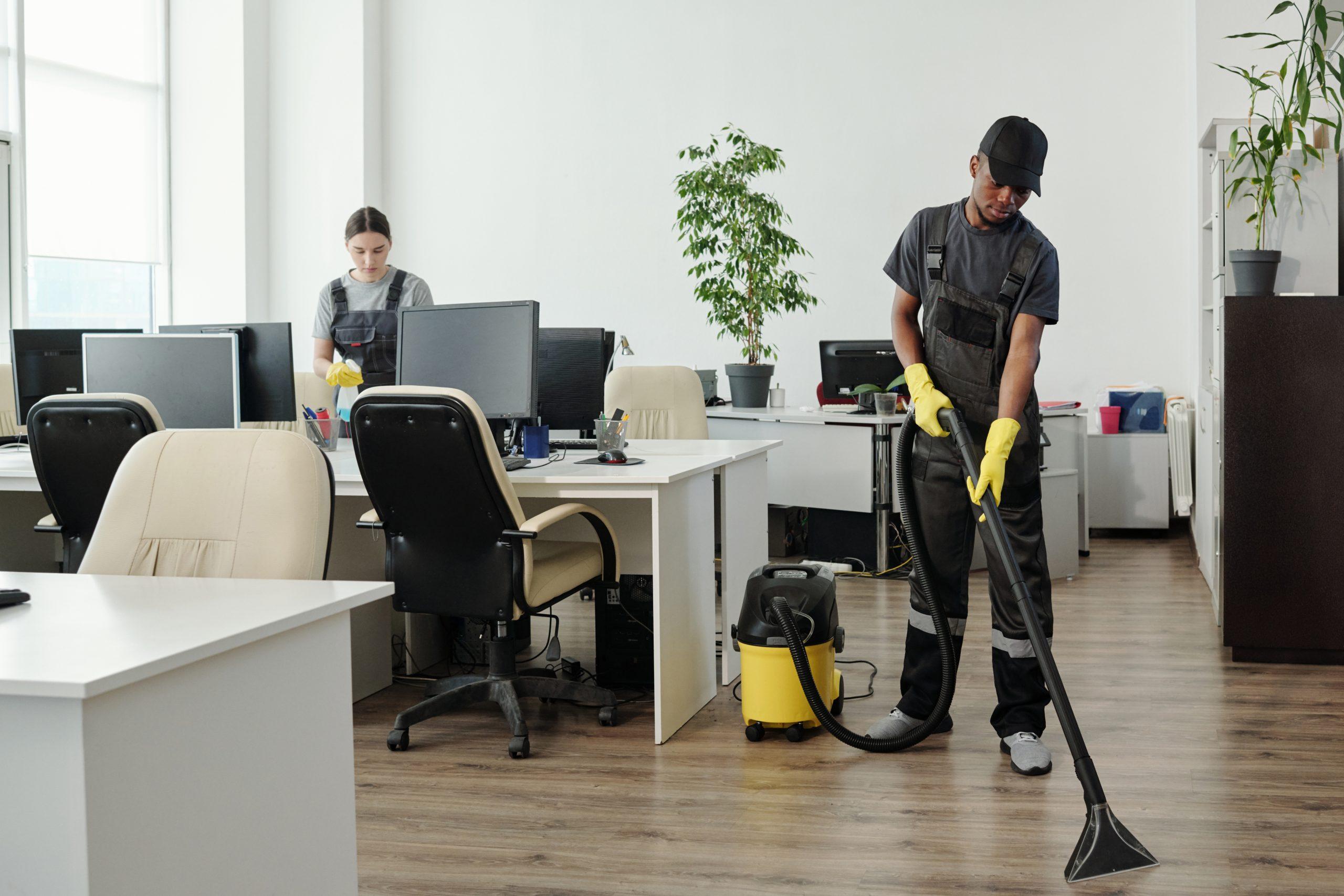 $25/HR | CLEANING JOBS THAT FIT YOUR SCHEDULE | START IMMEDIATELY | NO EXPERIENCE REQUIRED