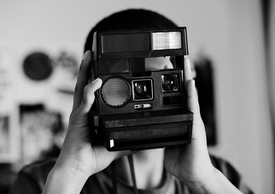the-renaissance-of-analog-photography-embracing-film-in-a-digital-world